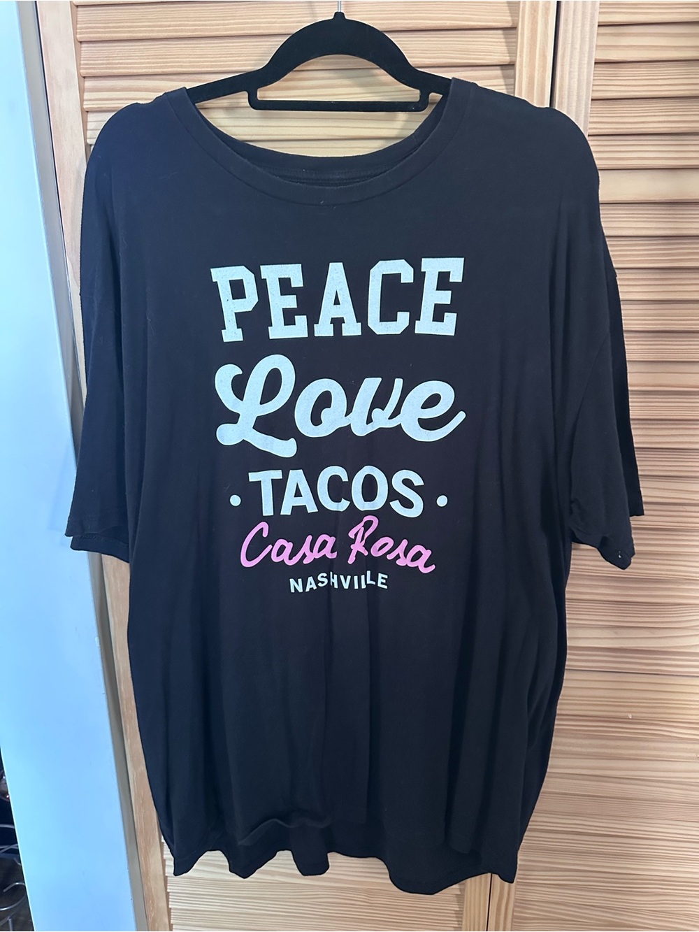 Casa Rosa Nashville "Peace Love Tacos" Black Graphic Tee XXL